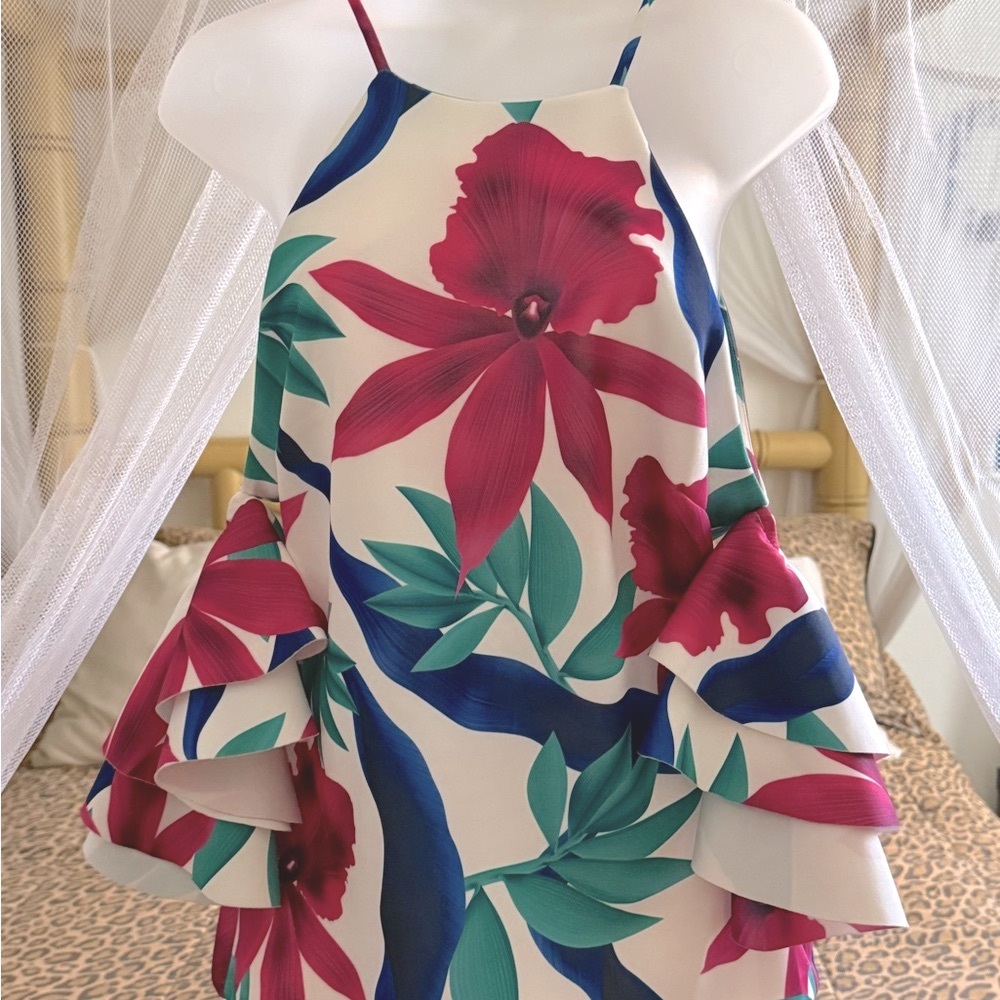 Alexia Admor Floral Top
